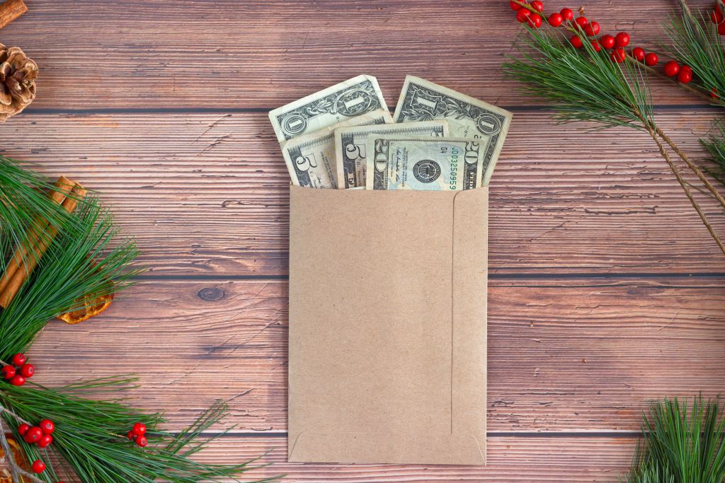 Finance Basics: Traditional IRA vs Roth IRA